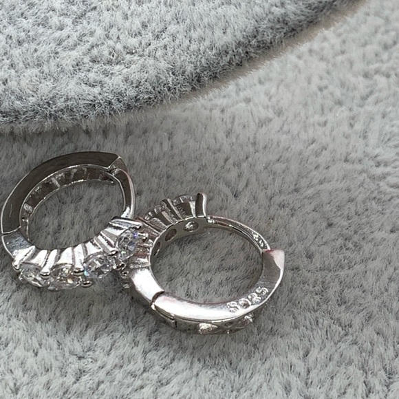 Sterling Silver 925 CZ Earrings - Picture 5 of 5